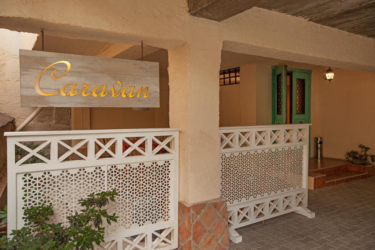 Caravan Villa Tbilisi Exteriör bild